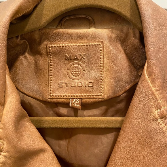 Max Studio Faux brown leather jacket size xs EUC - Picture 2 of 4